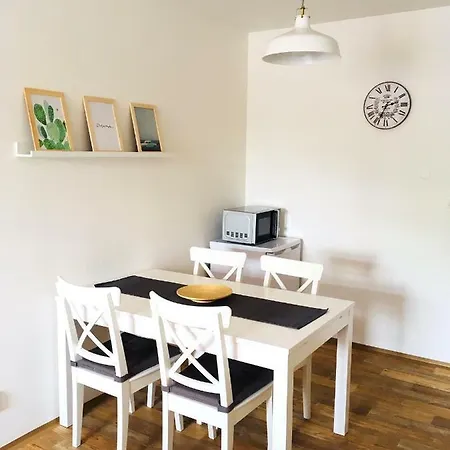 Apartmany A Ubytovani Mlynice Litovel Exterior photo